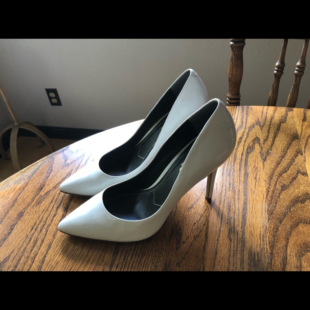 Charles David white heel